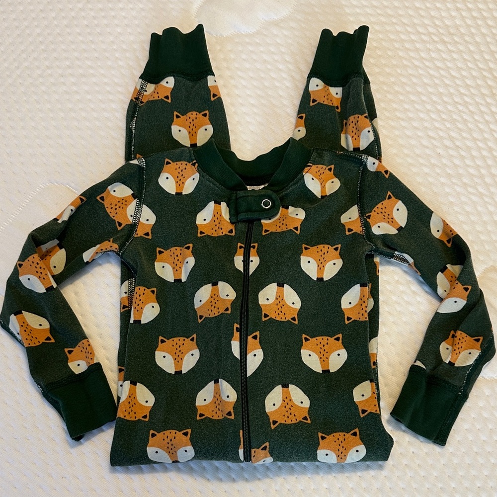 Hanna Andersson Forest Green Fox zip pj